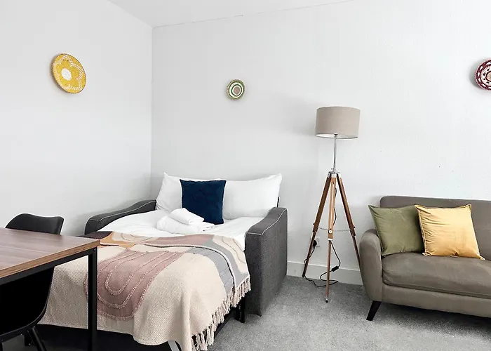 Camden 2Bd Flat At Rousden Street